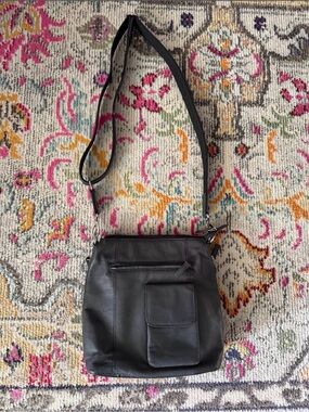 Gun Tote’n Mamas Crossbody Bag